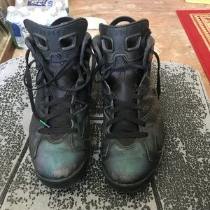Retro Jordan 6’s